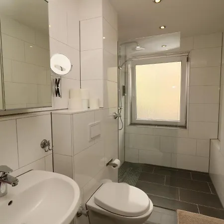 In With Balcony Διαμέρισμα *